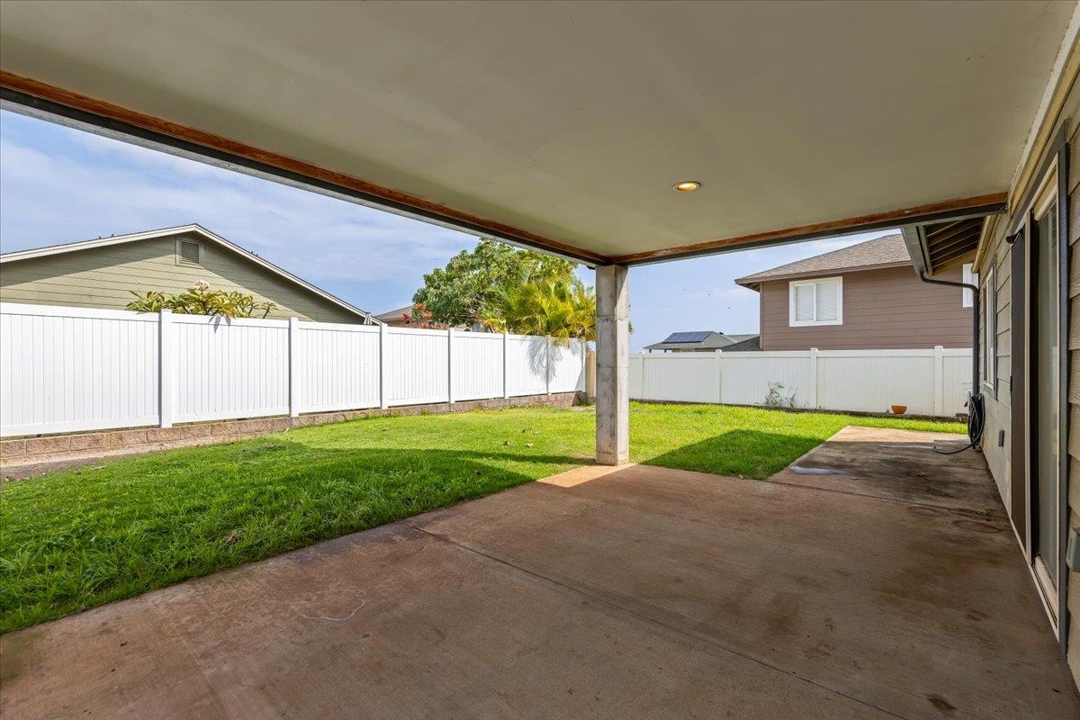 245  Kamahao Cir Waikapu, Wailuku home - photo 4 of 37