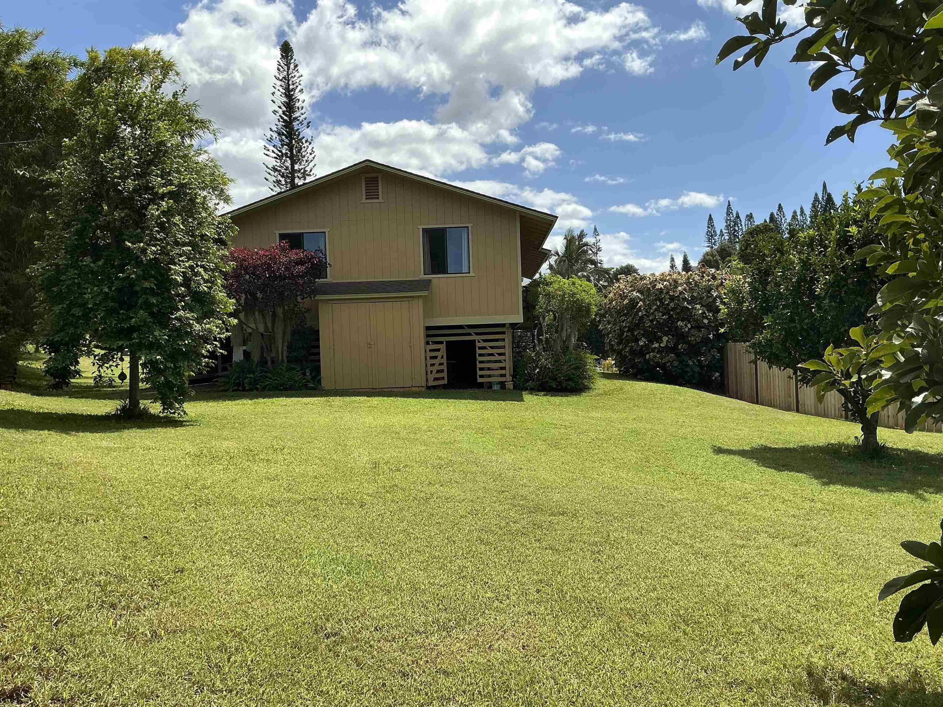 245  Mokuahi St , Makawao/Olinda/Haliimaile home - photo 41 of 50