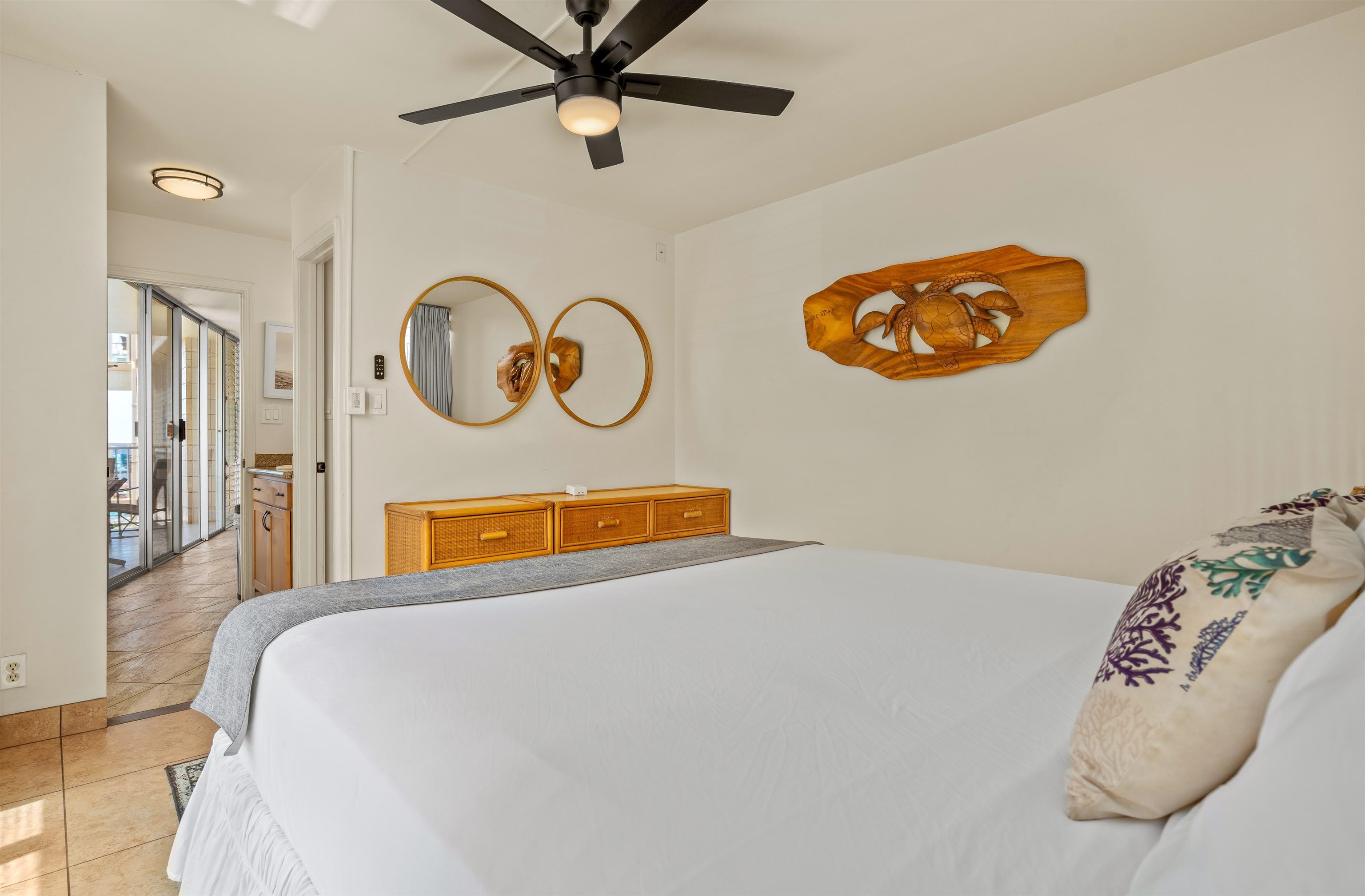 Kamaole Nalu condo # 301, Kihei, Hawaii - photo 17 of 35