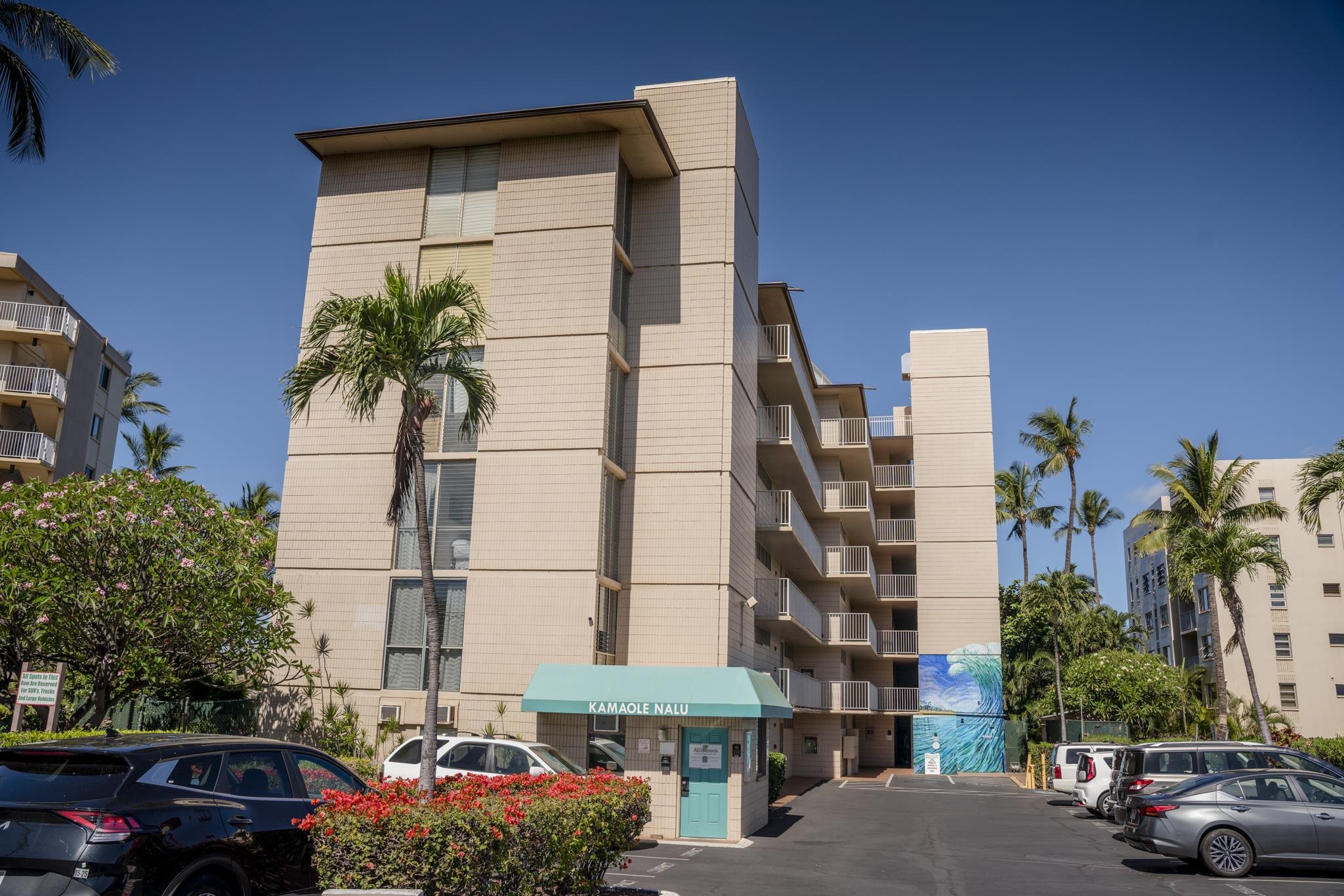 Kamaole Nalu condo # 506, Kihei, Hawaii - photo 4 of 40