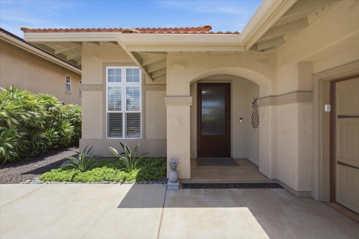 2451  Umeke Cir , Kihei home - photo 3 of 47