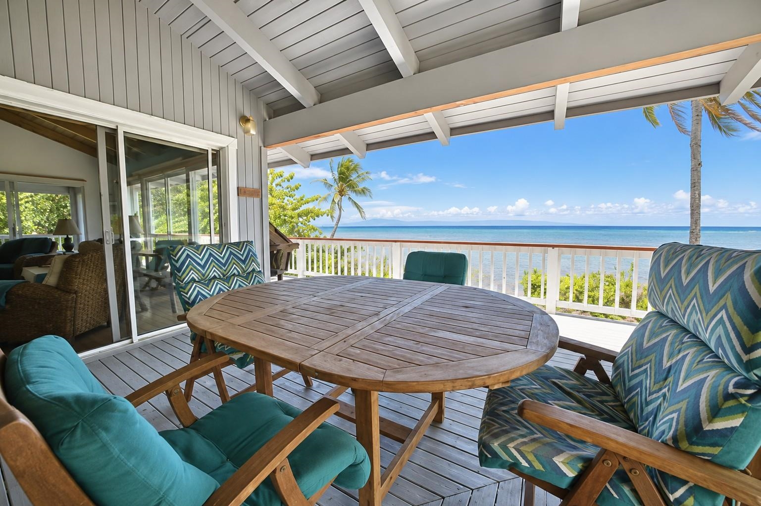 2452  Kamehameha V Hwy , Molokai home - photo 3 of 32