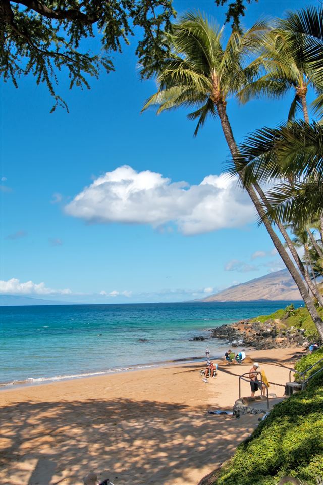 Hale Pau Hana condo # 17, Kihei, Hawaii - photo 16 of 19