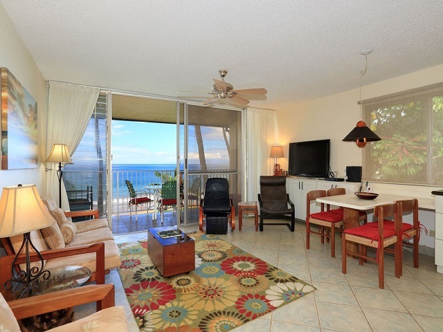 Hale Pau Hana condo # 21, Kihei, Hawaii - photo 2 of 22