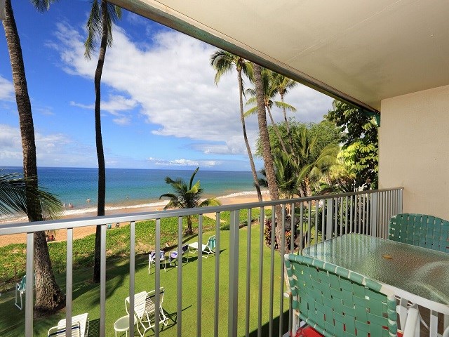 Hale Pau Hana condo # 21, Kihei, Hawaii - photo 9 of 22