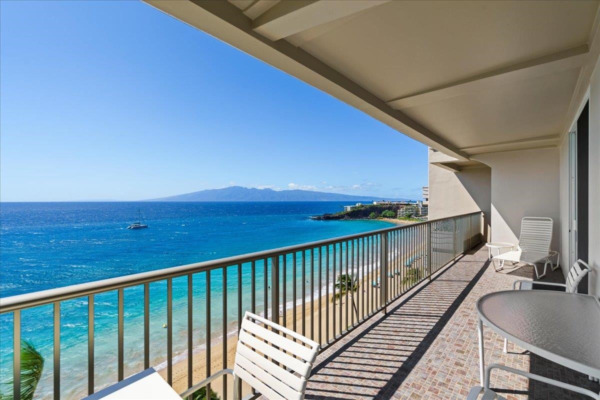 Whaler I condo # 1001, Lahaina, Hawaii - photo 2 of 32