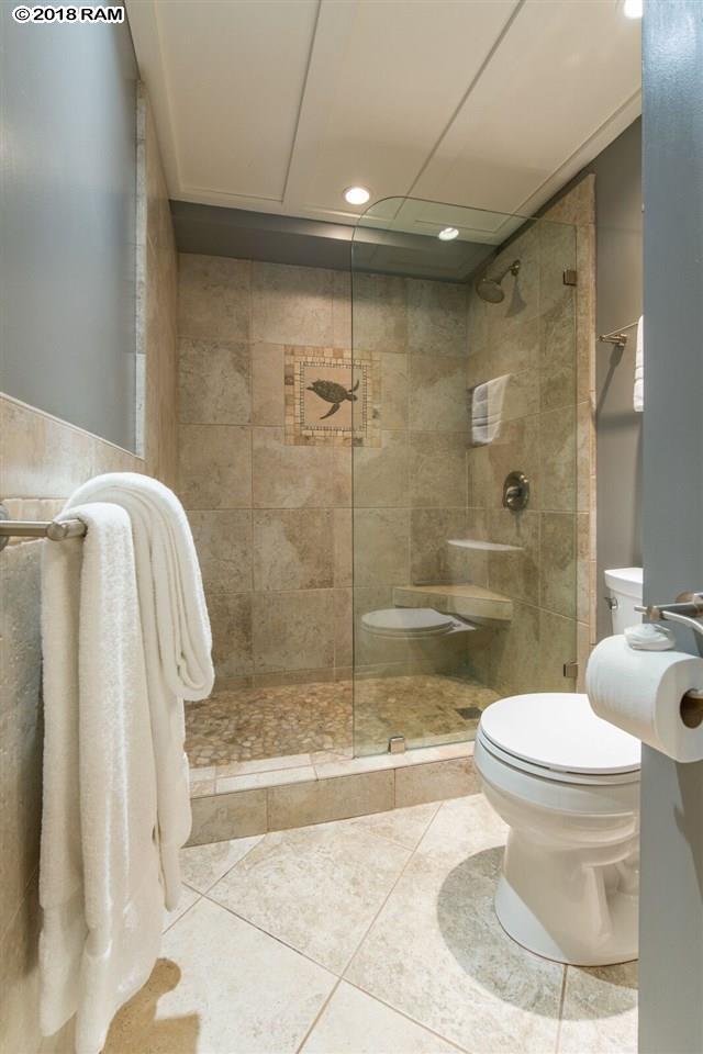 Whaler I condo # 1013, Lahaina, Hawaii - photo 12 of 15