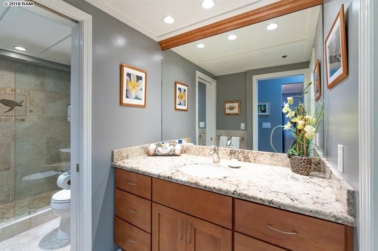 Whaler I condo # 1013, Lahaina, Hawaii - photo 14 of 15