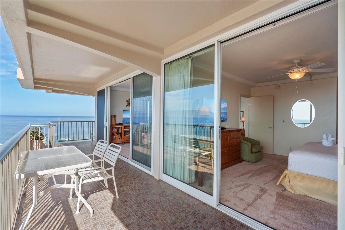 Whaler II condo # 1051, Lahaina, Hawaii - photo 30 of 42