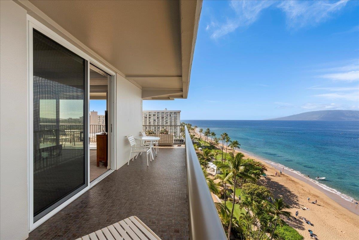 Whaler II condo # 1051, Lahaina, Hawaii - photo 35 of 42