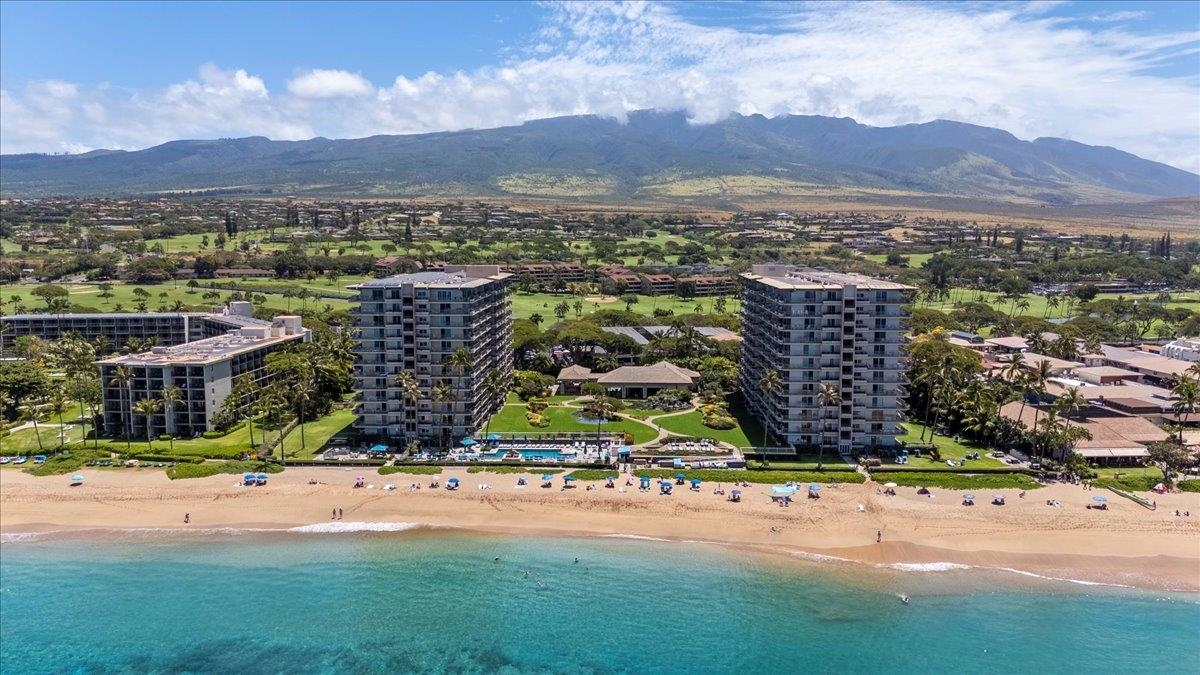 Whaler II condo # 1061, Lahaina, Hawaii - photo 2 of 50