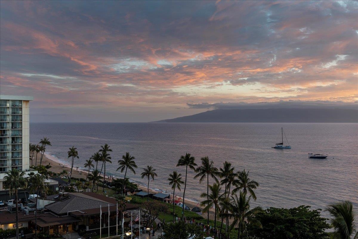 Whaler II condo # 1061, Lahaina, Hawaii - photo 40 of 50