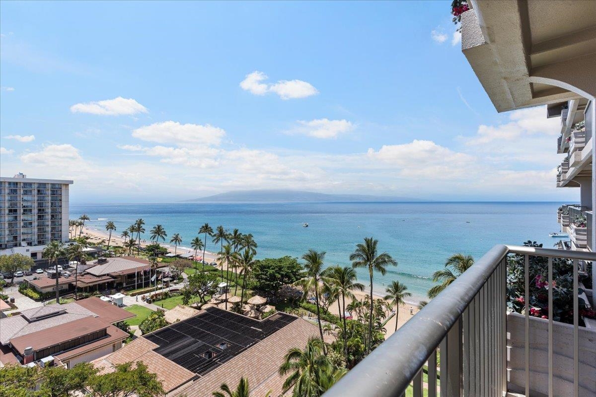 Whaler II condo # 1061, Lahaina, Hawaii - photo 8 of 50