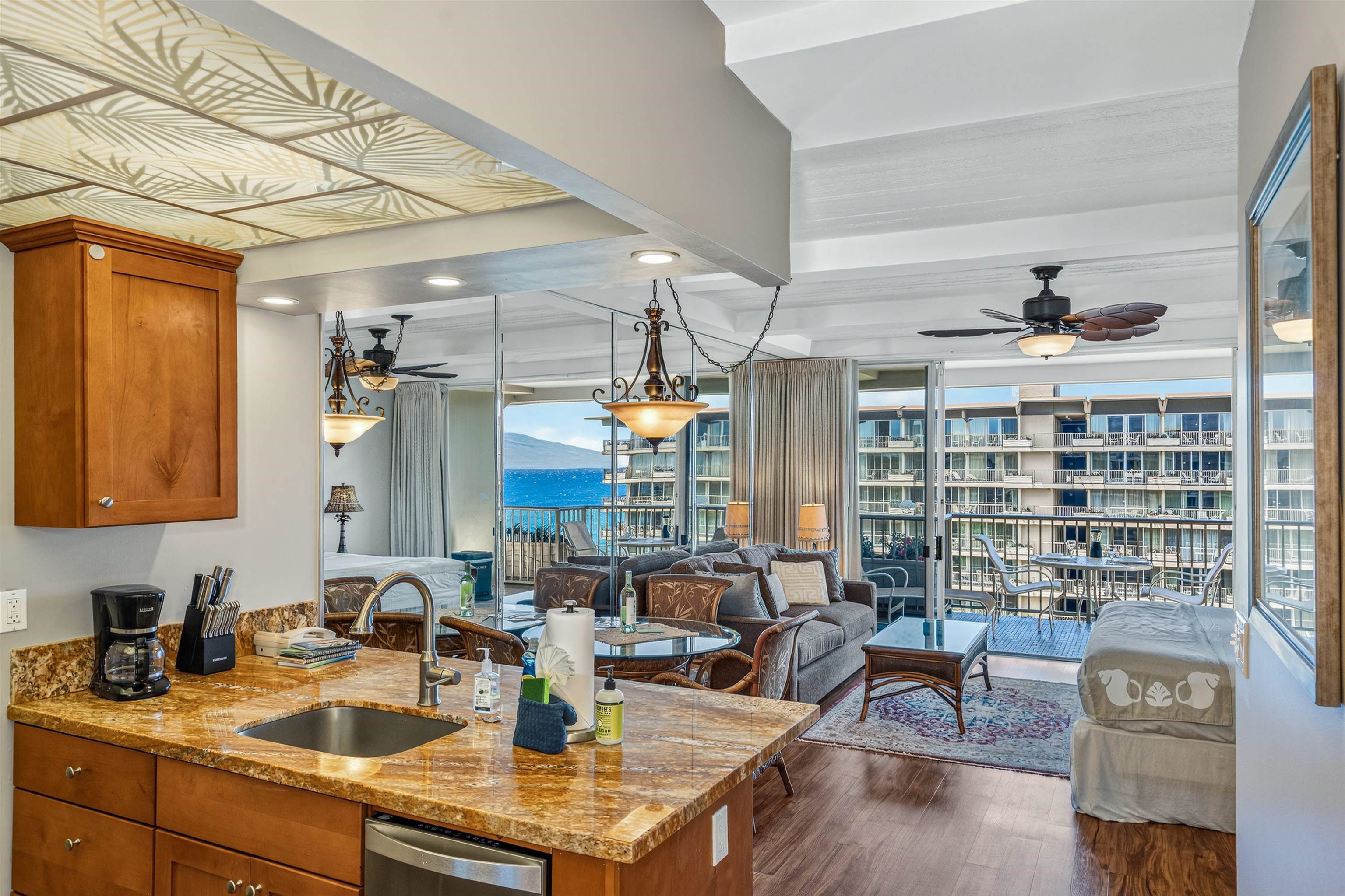 Whaler I condo # 1115, Lahaina, Hawaii - photo 19 of 40