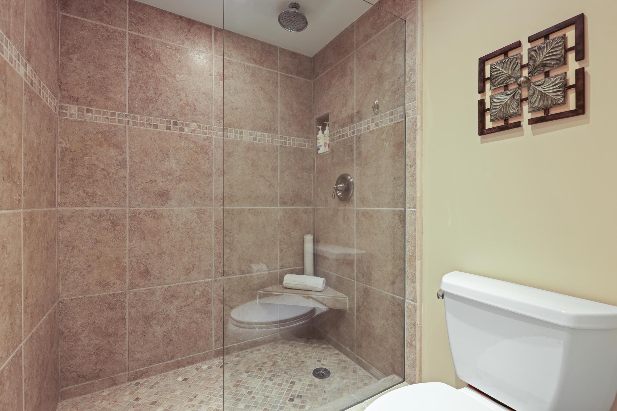 Whaler II condo # 1165, Lahaina, Hawaii - photo 26 of 42