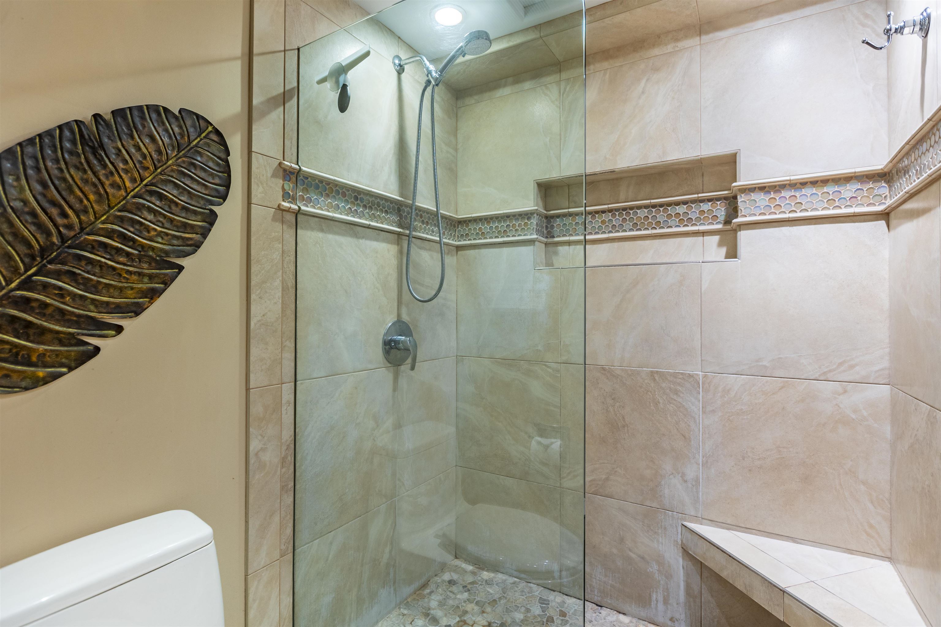 Whaler II condo # 162, Lahaina, Hawaii - photo 18 of 42