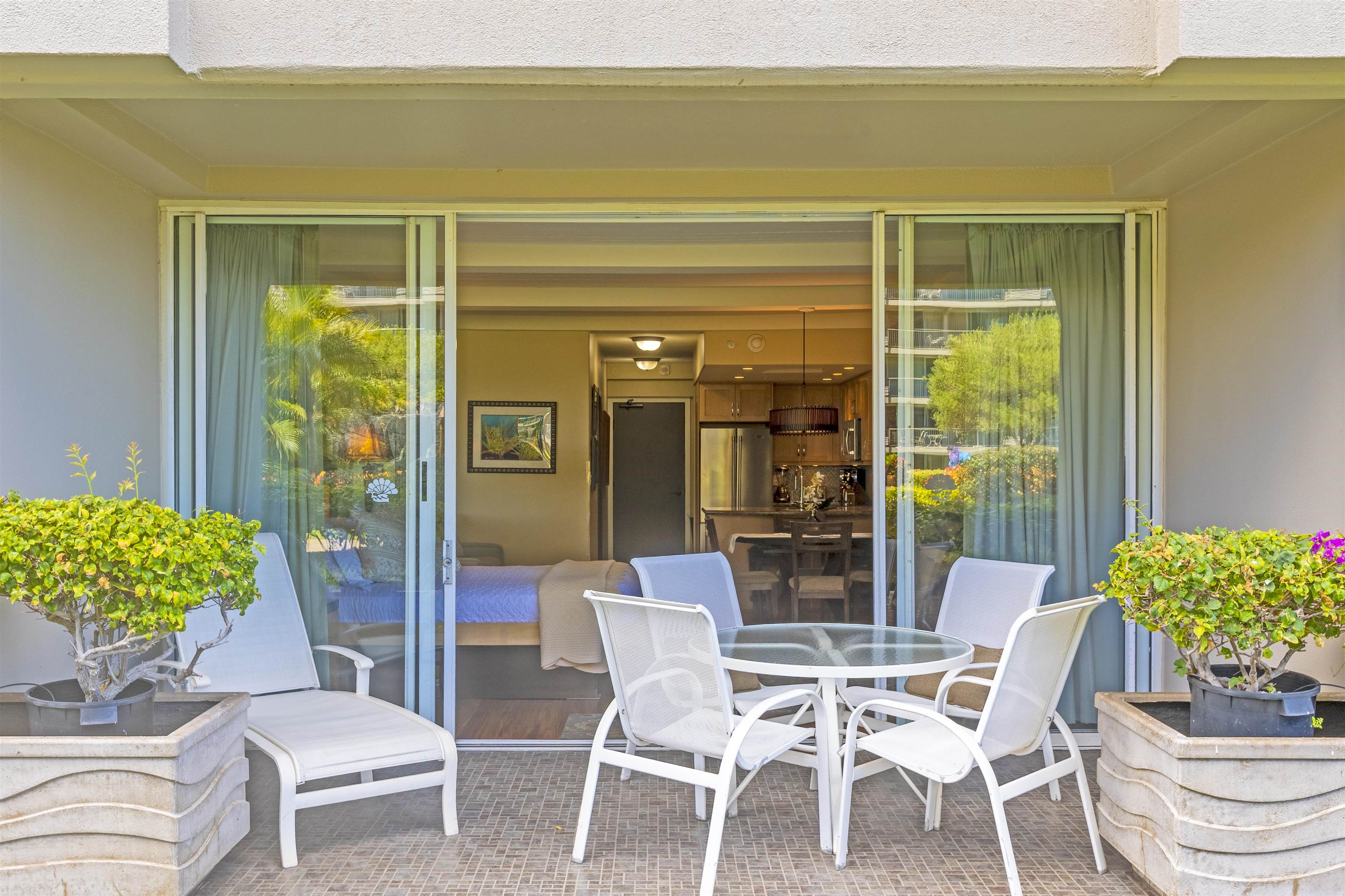 Whaler II condo # 162, Lahaina, Hawaii - photo 23 of 42