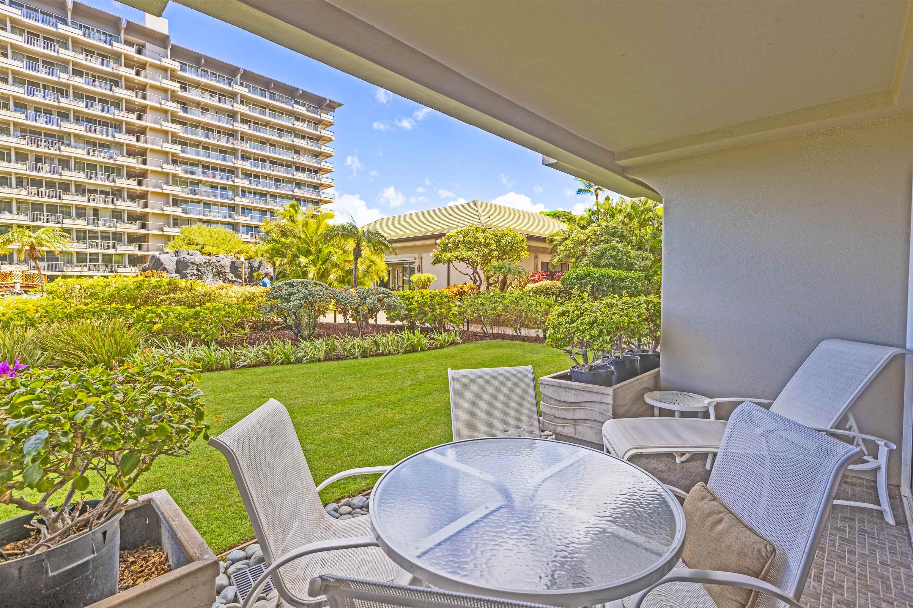 Whaler II condo # 162, Lahaina, Hawaii - photo 24 of 42