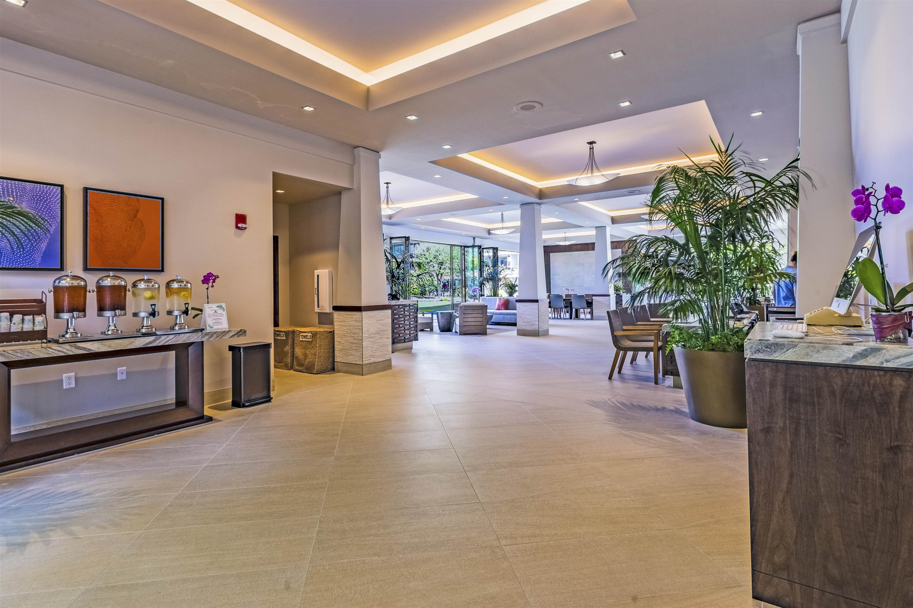 Whaler II condo # 162, Lahaina, Hawaii - photo 31 of 42