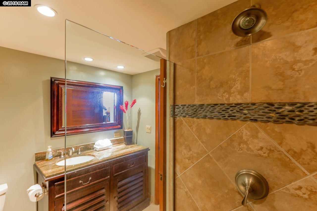 Whaler I condo # 201, Lahaina, Hawaii - photo 16 of 30