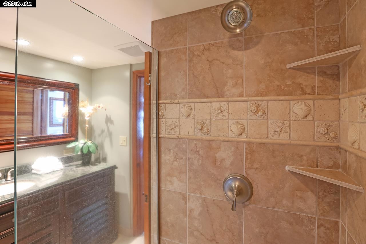 Whaler I condo # 201, Lahaina, Hawaii - photo 24 of 30