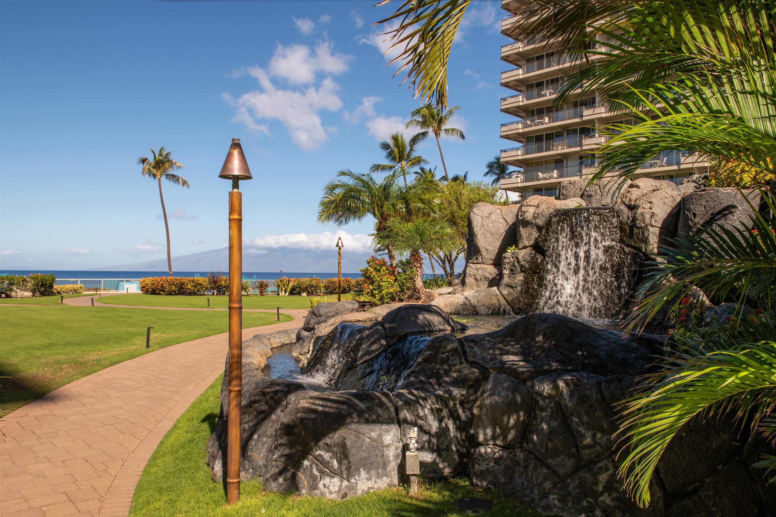 Whaler II condo # 256, Lahaina, Hawaii - photo 29 of 50