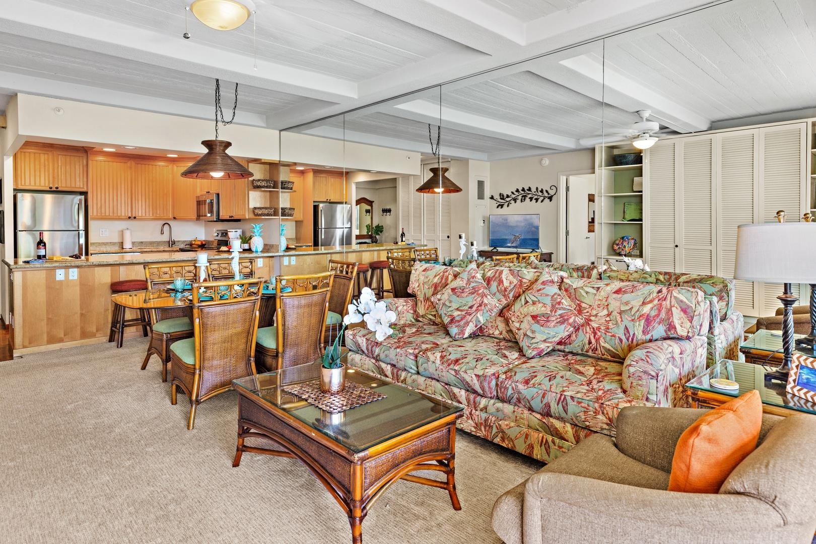 Whaler I condo # 257, Lahaina, Hawaii - photo 6 of 35