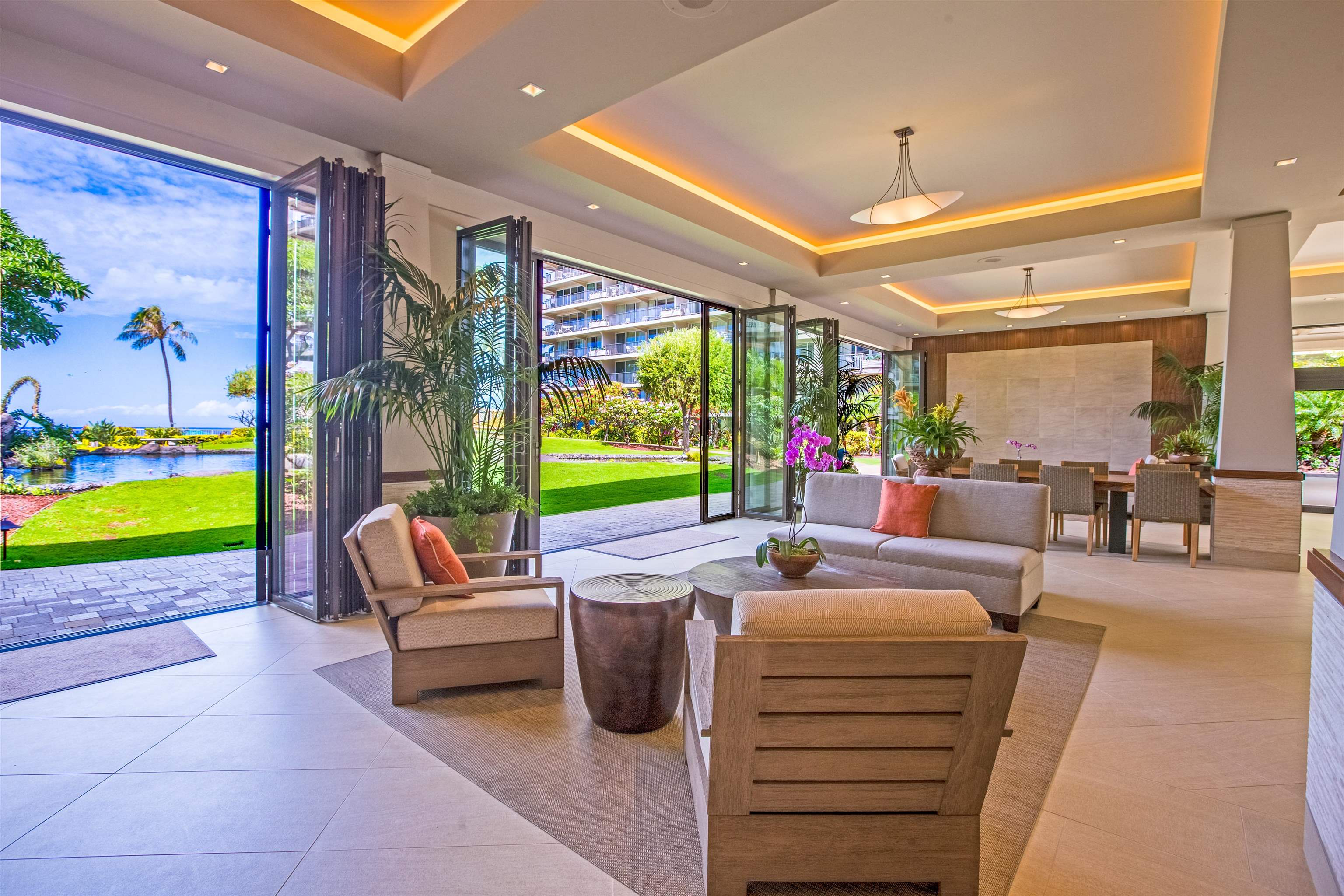 Whaler II condo # 357, Lahaina, Hawaii - photo 13 of 14