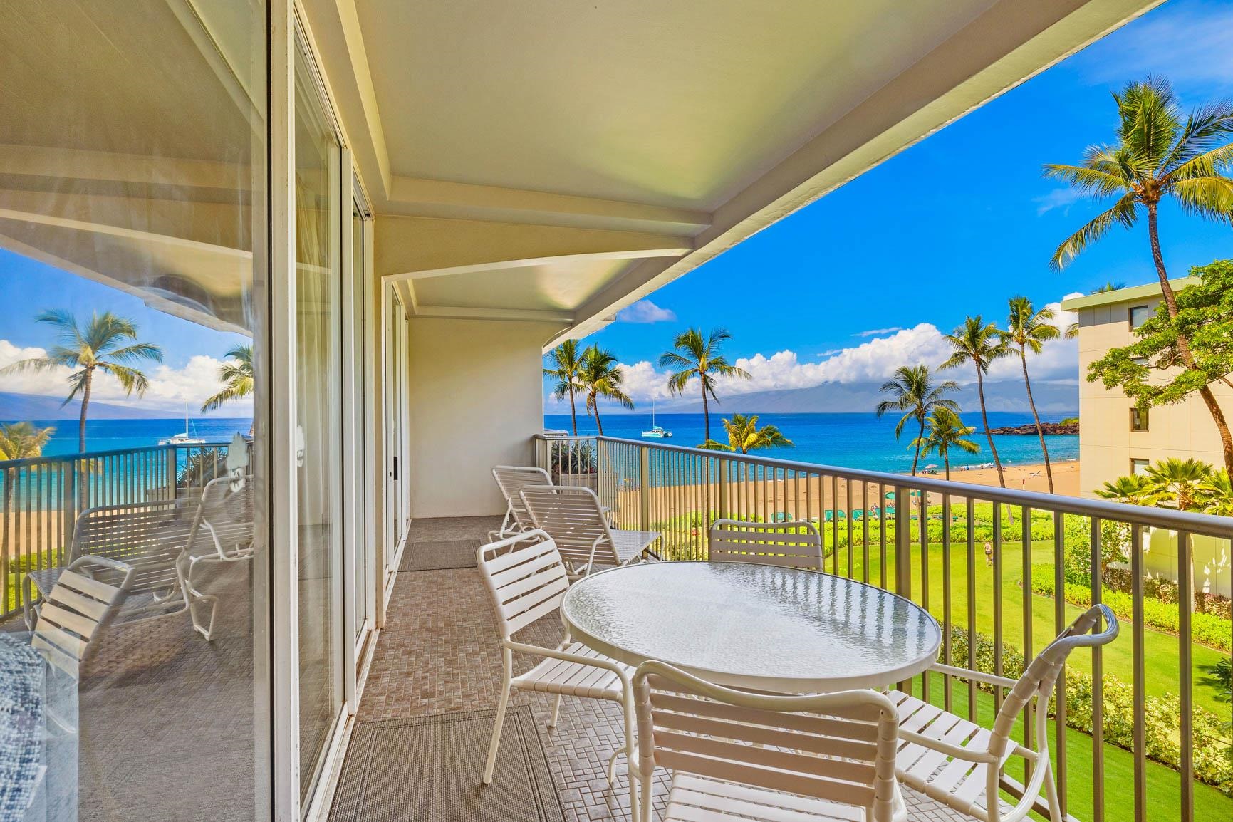 Whaler I condo # 410, Lahaina, Hawaii - photo 2 of 31