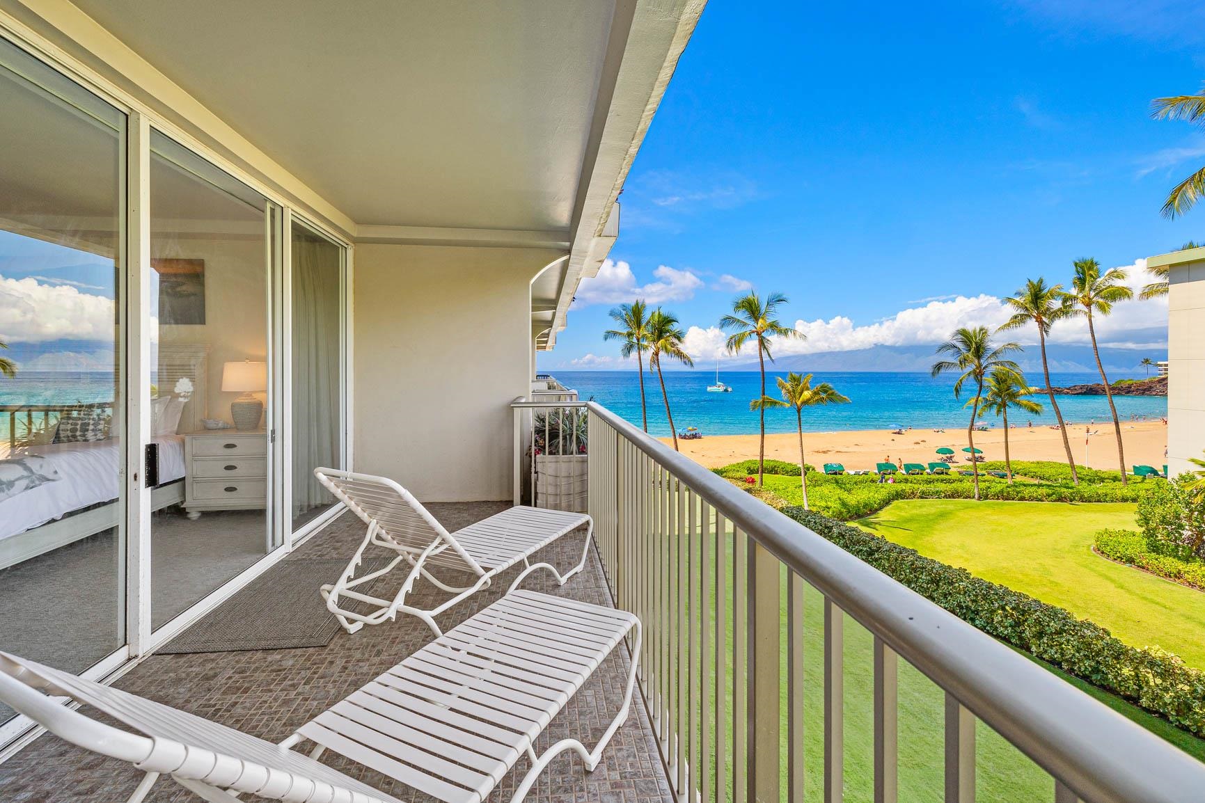 Whaler I condo # 410, Lahaina, Hawaii - photo 4 of 31