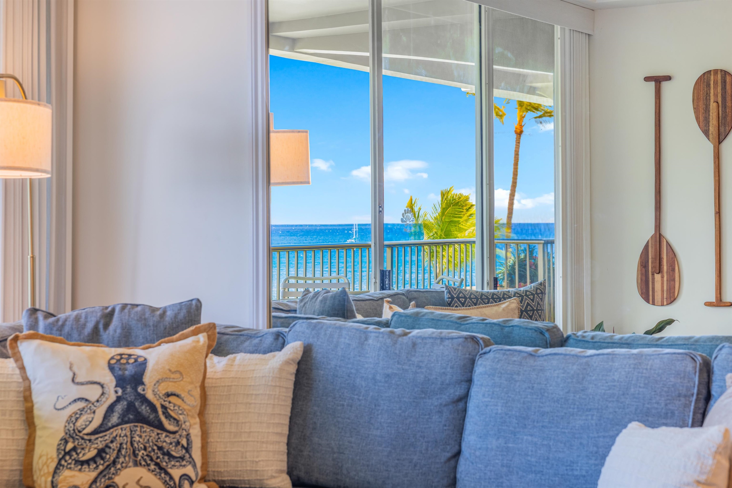 Whaler I condo # 412, Lahaina, Hawaii - photo 5 of 43