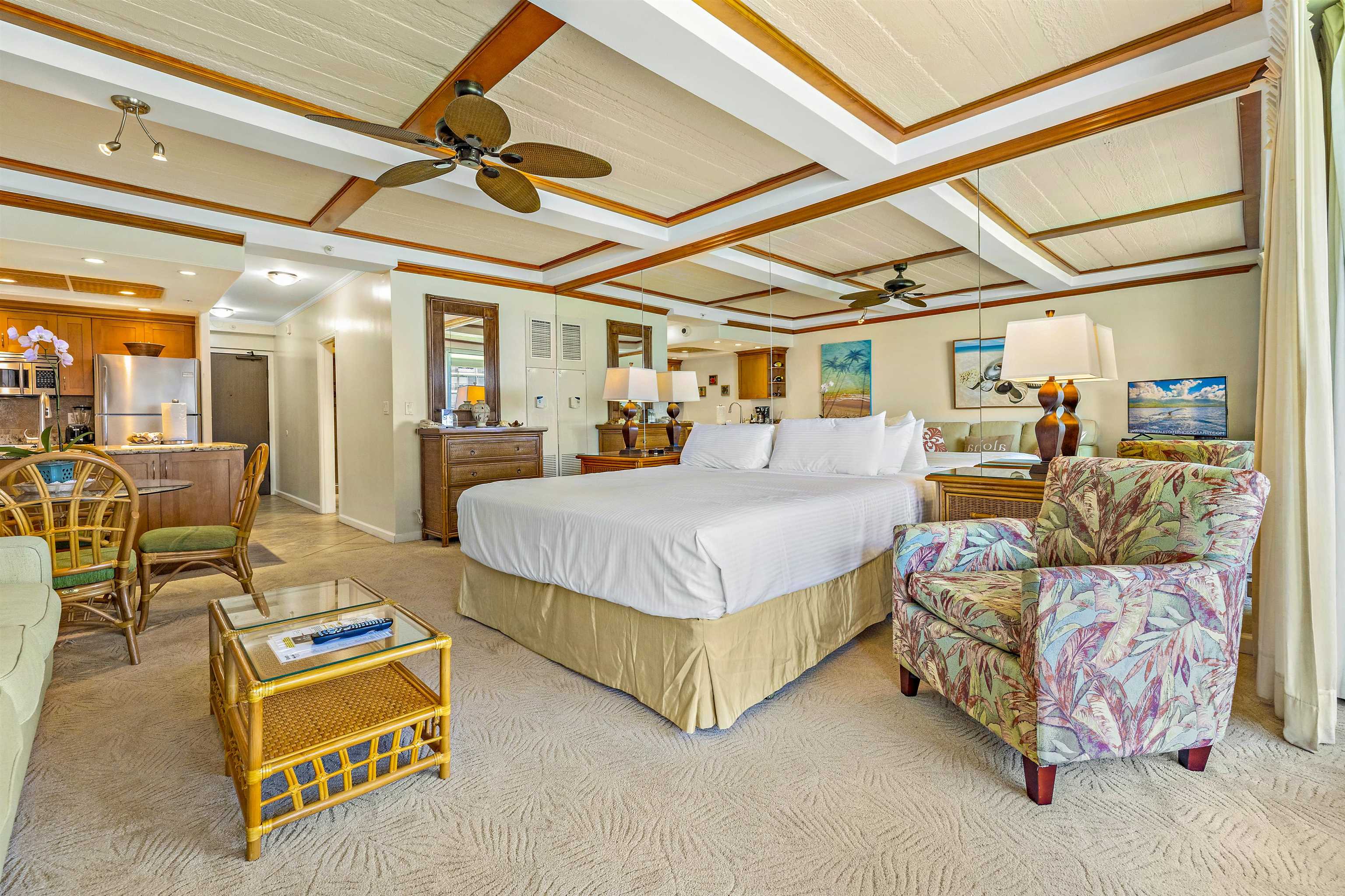 Whaler I condo # 413, Lahaina, Hawaii - photo 16 of 30