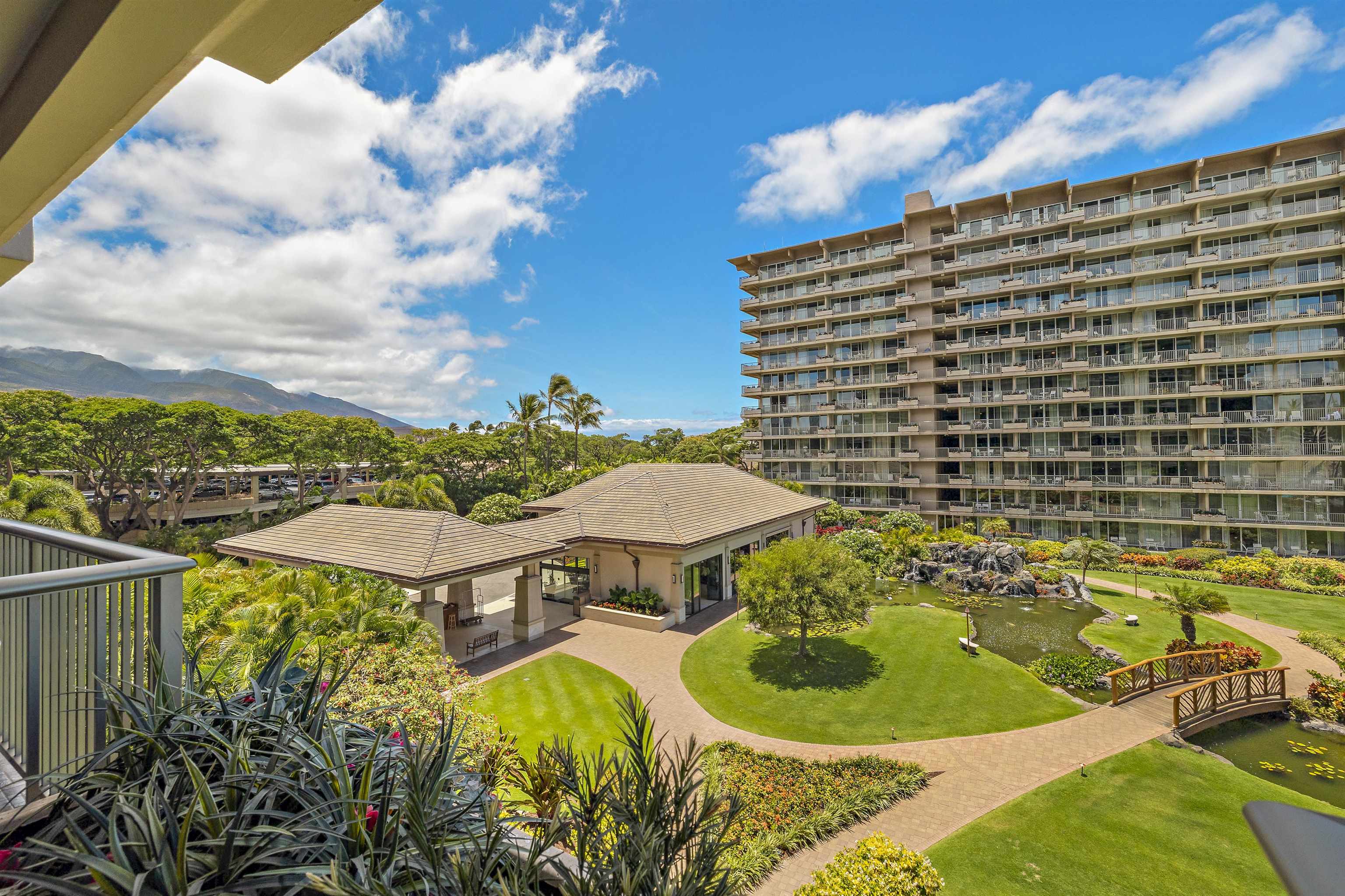 Whaler I condo # 413, Lahaina, Hawaii - photo 22 of 30