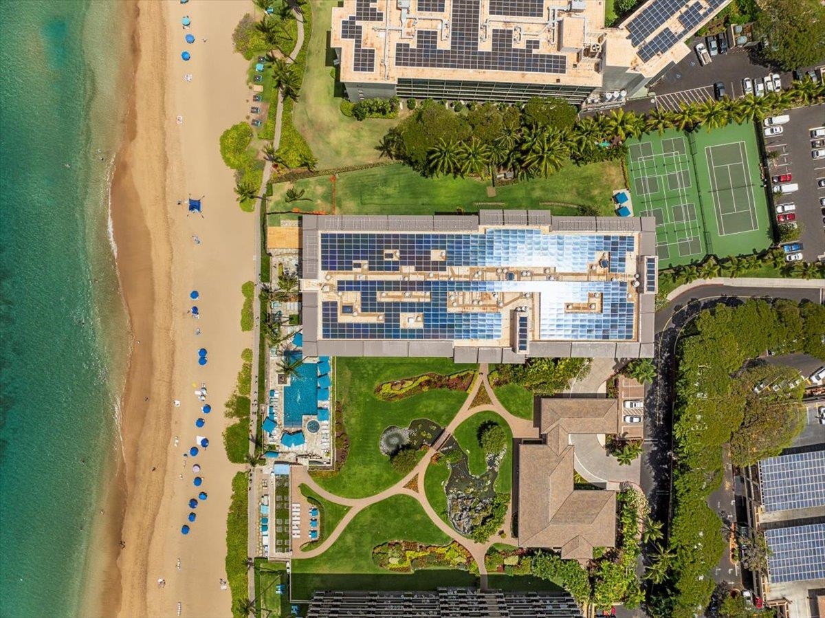 Whaler I condo # 415, Lahaina, Hawaii - photo 3 of 24