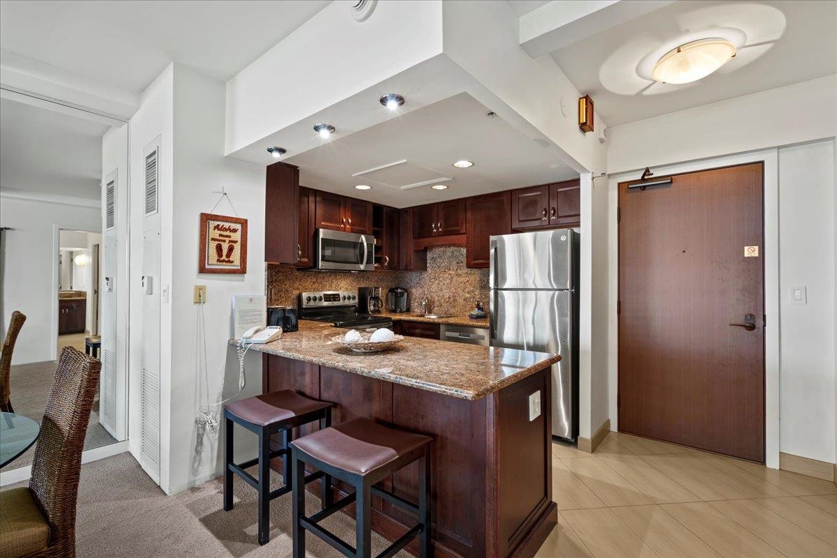 Whaler II condo # 456, Lahaina, Hawaii - photo 19 of 26