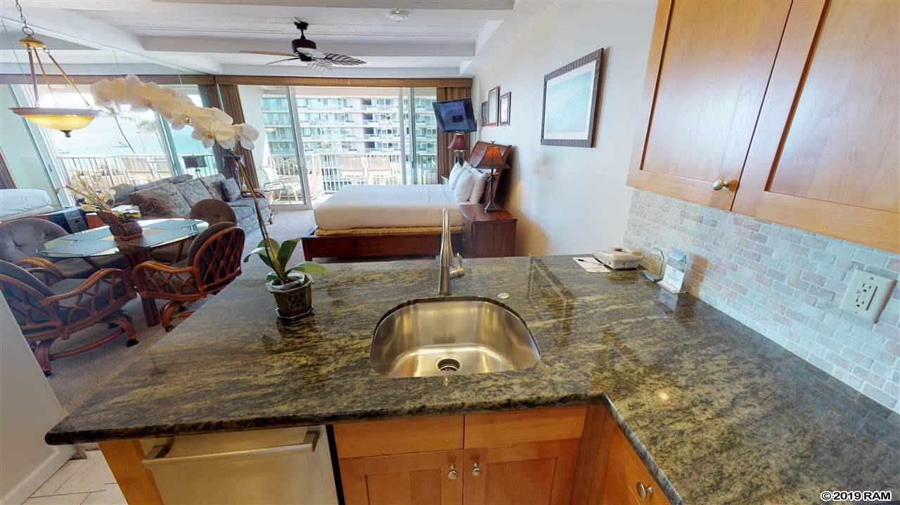 Whaler I condo # 513, Lahaina, Hawaii - photo 15 of 29