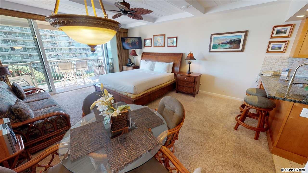 Whaler I condo # 513, Lahaina, Hawaii - photo 9 of 29