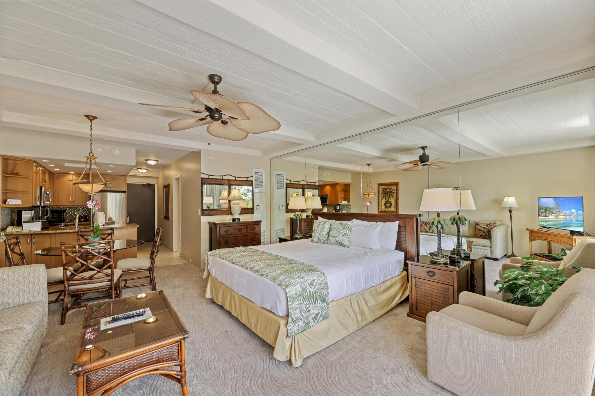 Whaler II condo # 565, Lahaina, Hawaii - photo 12 of 38