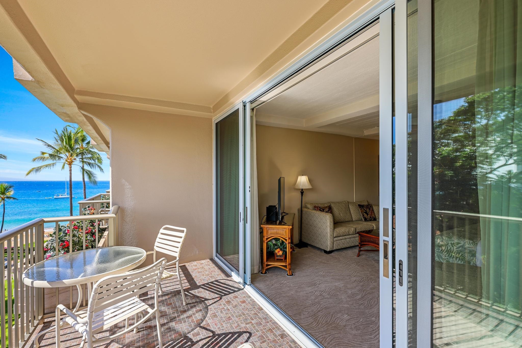 Whaler II condo # 565, Lahaina, Hawaii - photo 23 of 38