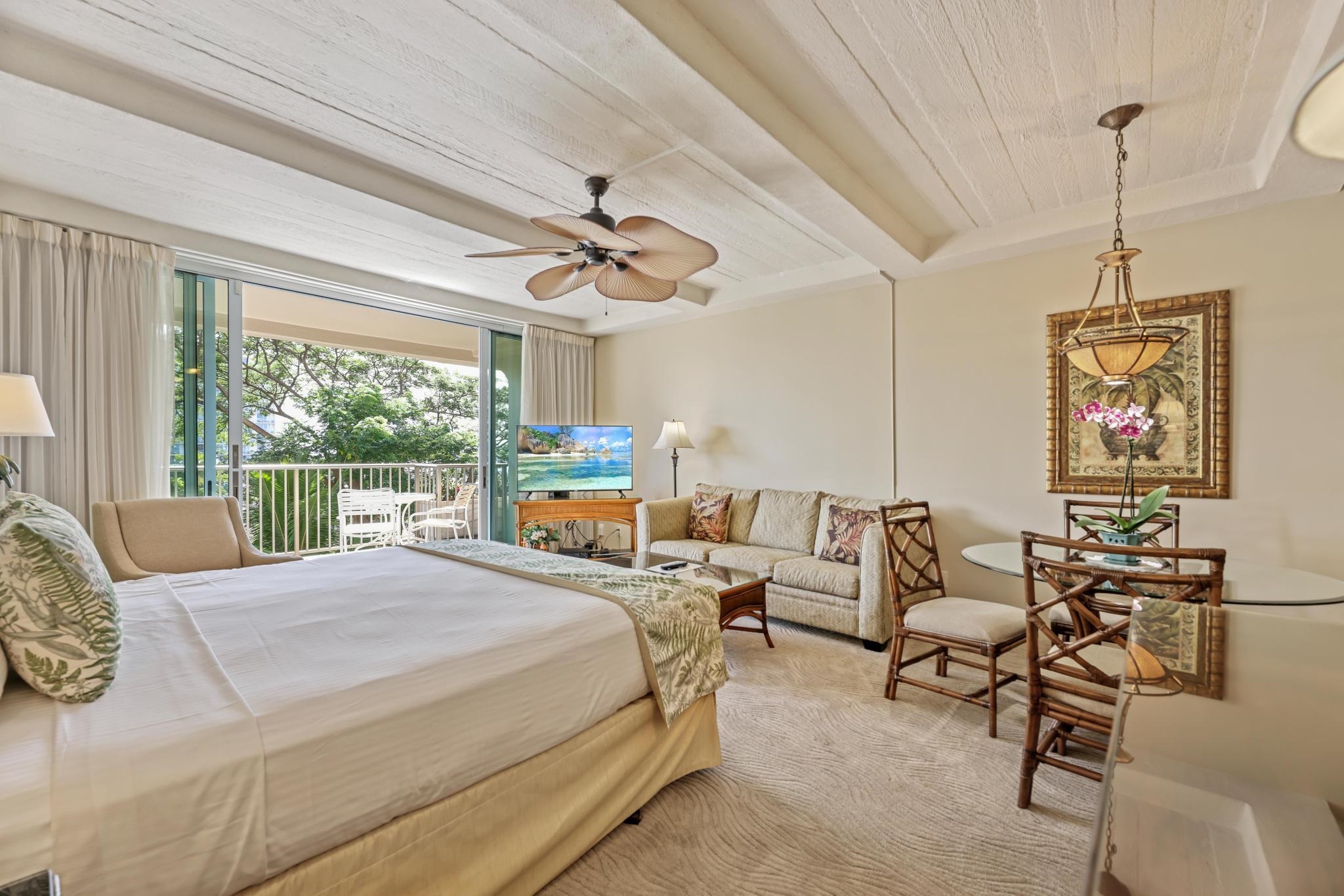 Whaler II condo # 565, Lahaina, Hawaii - photo 10 of 38