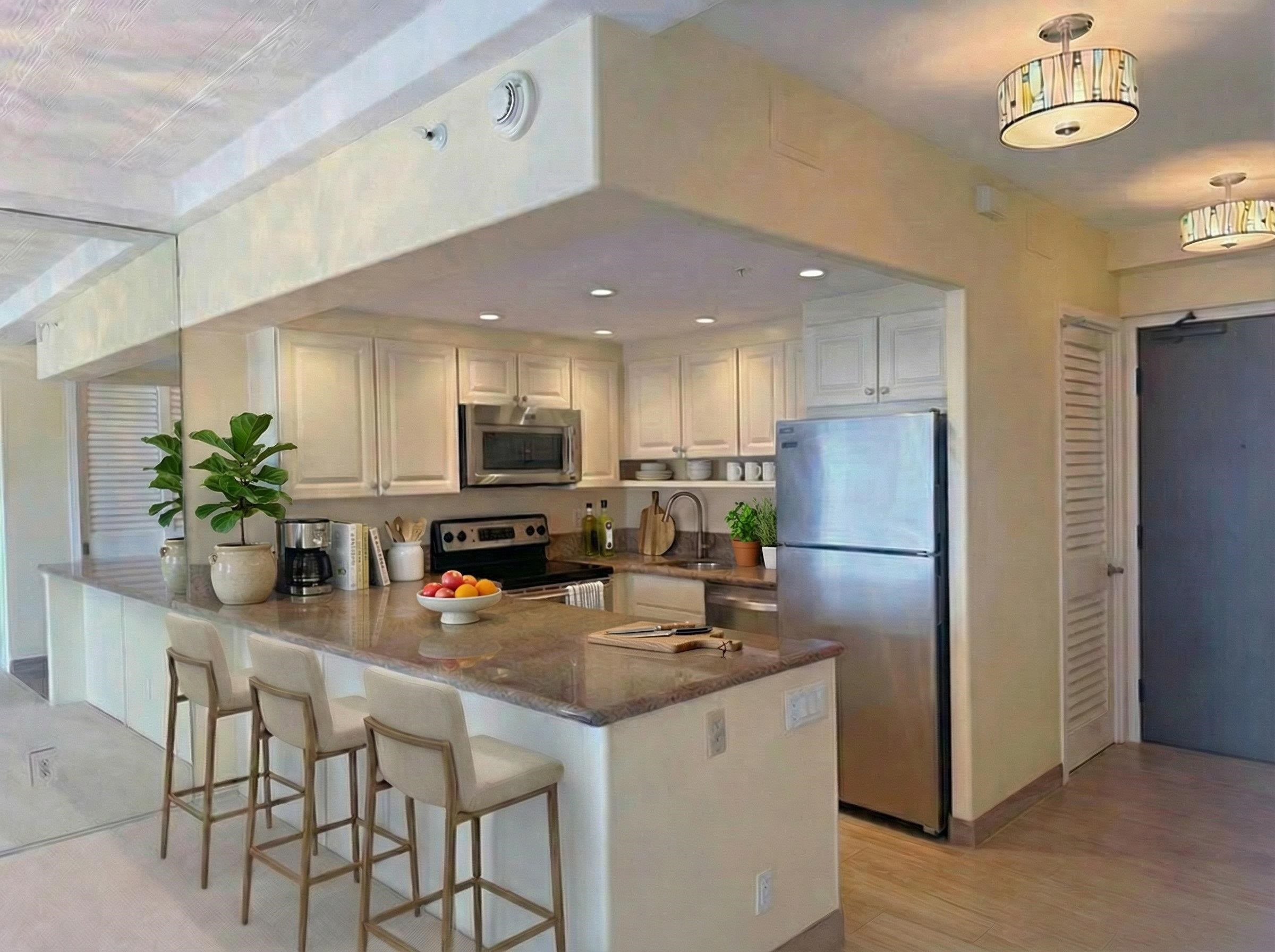 Whaler II condo # 670, Lahaina, Hawaii - photo 9 of 22