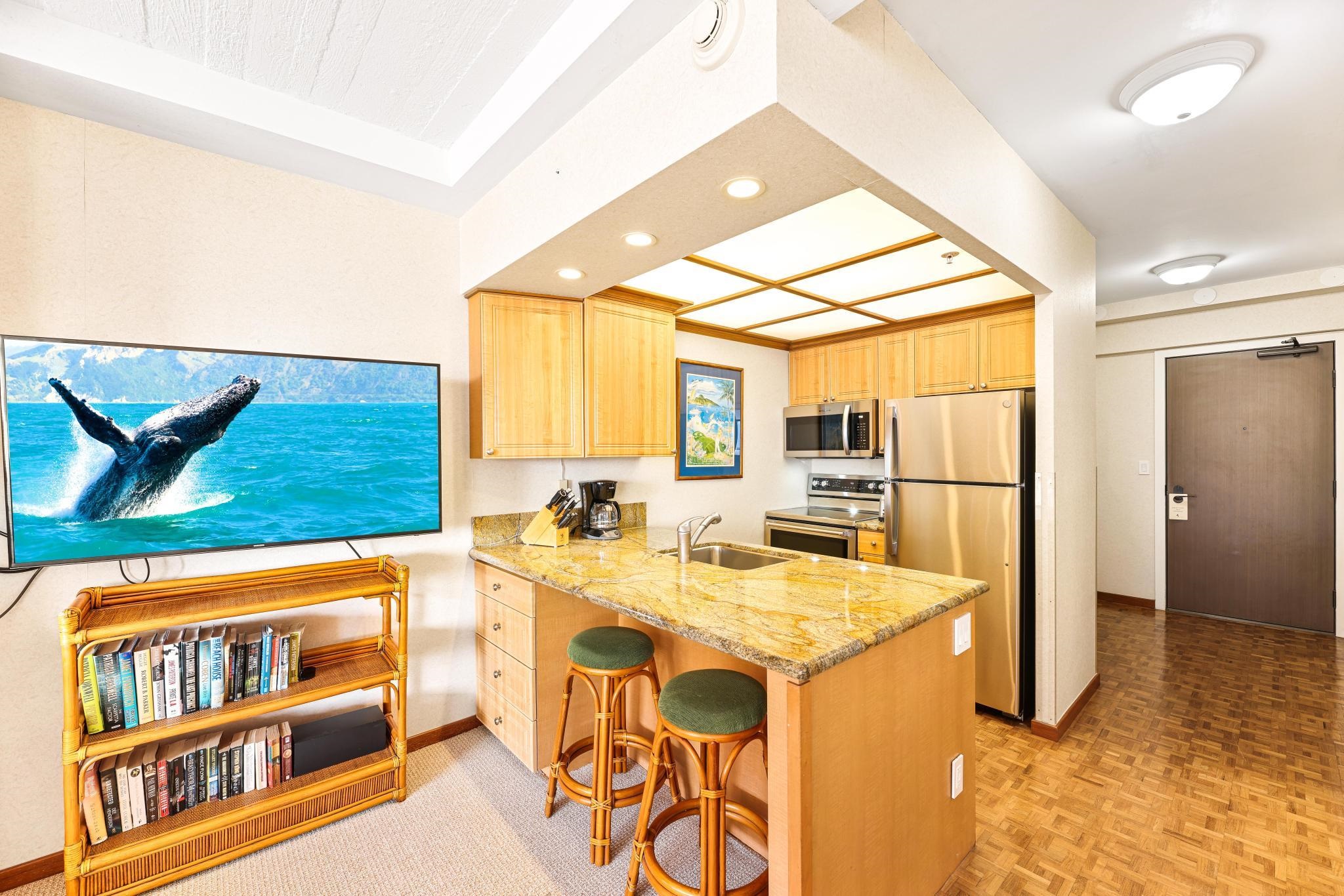 Whaler I condo # 713, Lahaina, Hawaii - photo 11 of 38