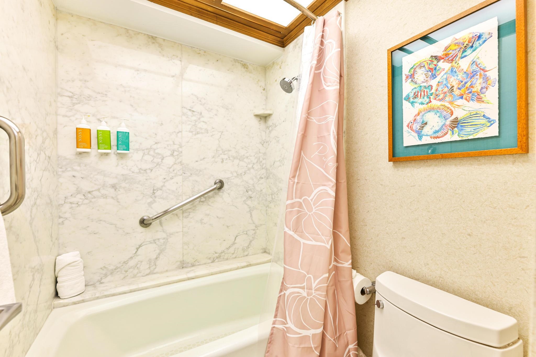 Whaler I condo # 713, Lahaina, Hawaii - photo 13 of 38