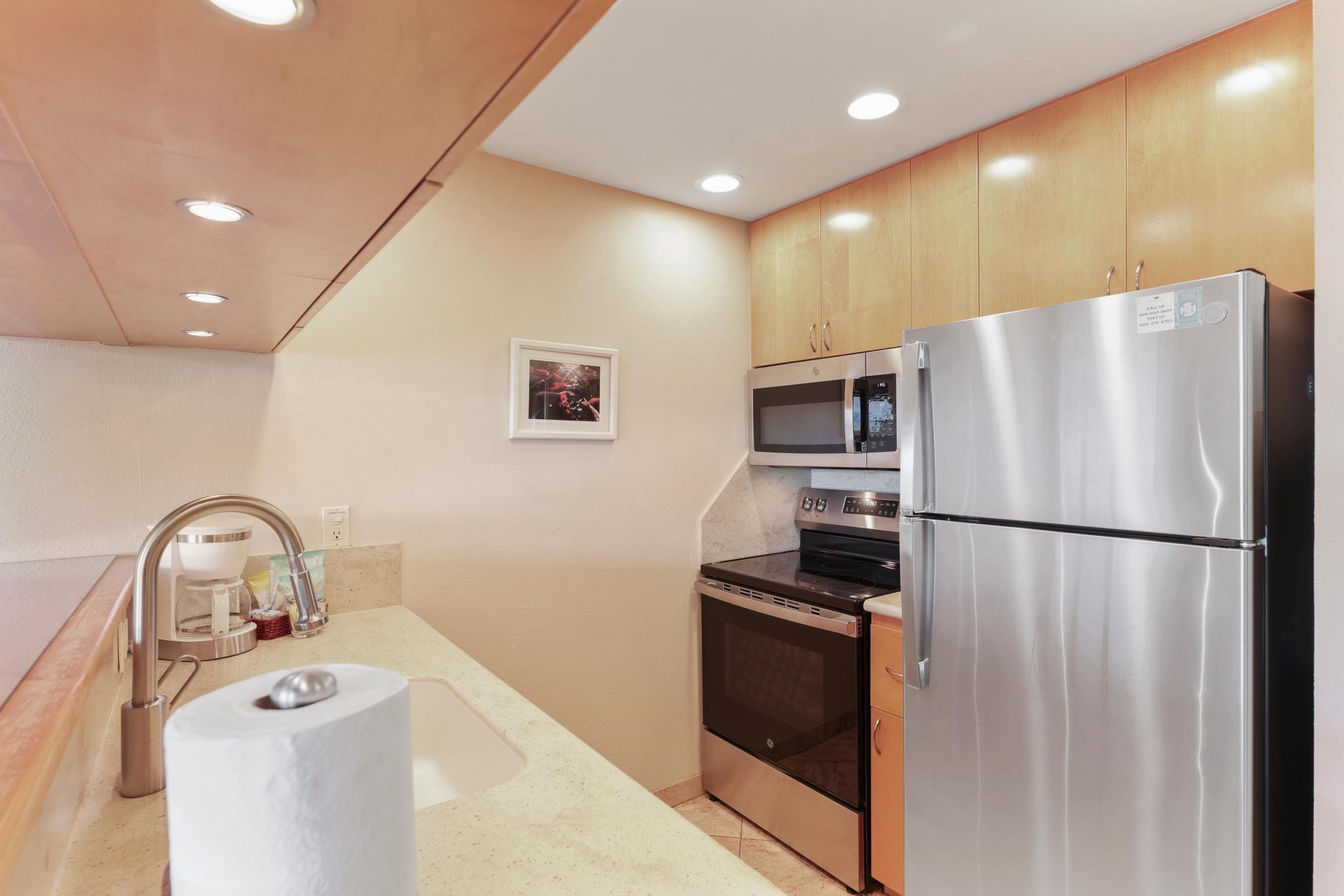 Whaler II condo # 761, Lahaina, Hawaii - photo 20 of 44