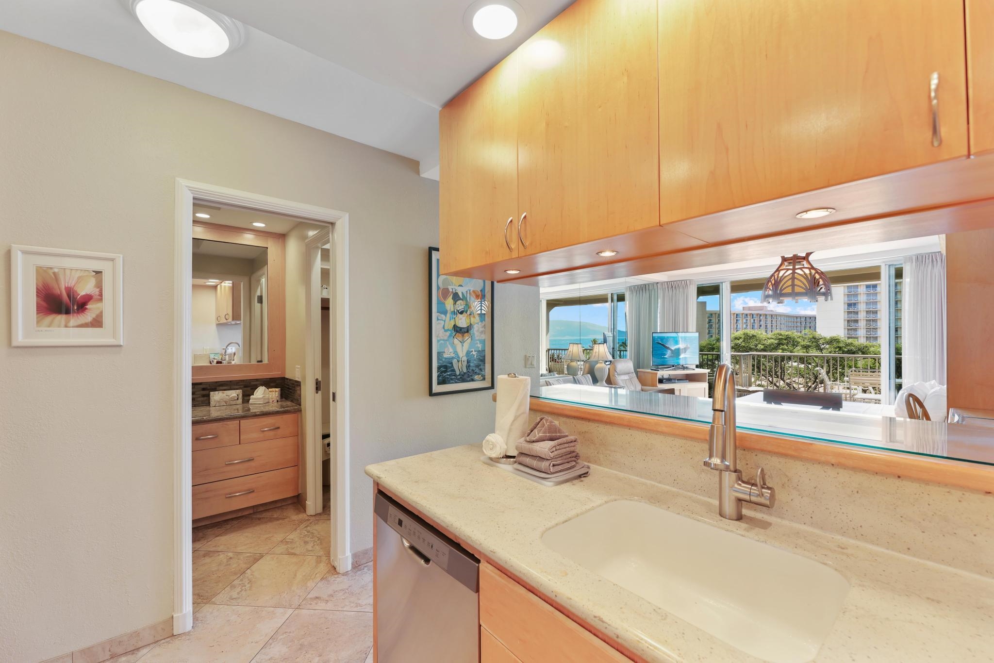 Whaler II condo # 761, Lahaina, Hawaii - photo 23 of 44