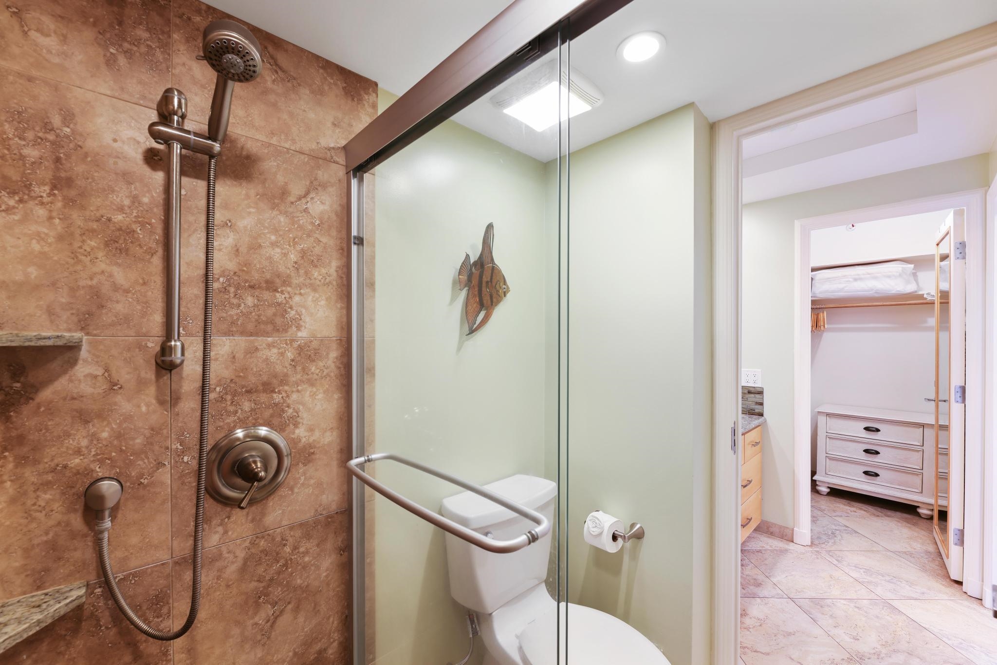 Whaler II condo # 761, Lahaina, Hawaii - photo 28 of 44