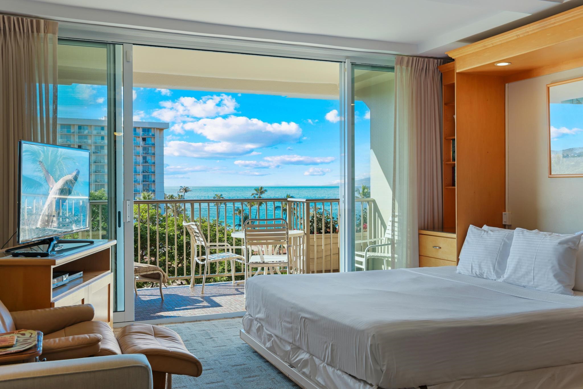 Whaler II condo # 761, Lahaina, Hawaii - photo 8 of 44