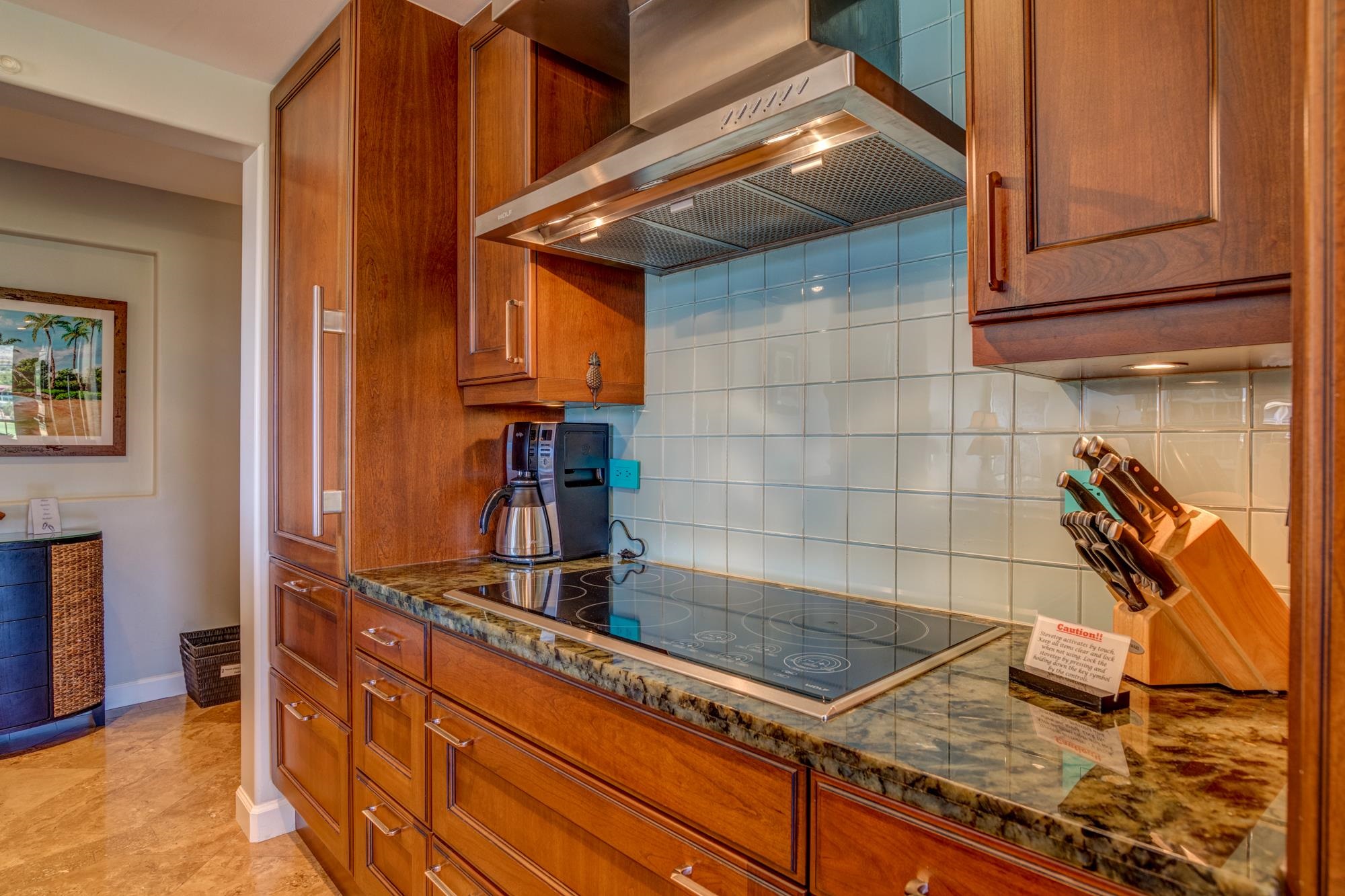 Whaler I condo # 821/823, Lahaina, Hawaii - photo 17 of 37