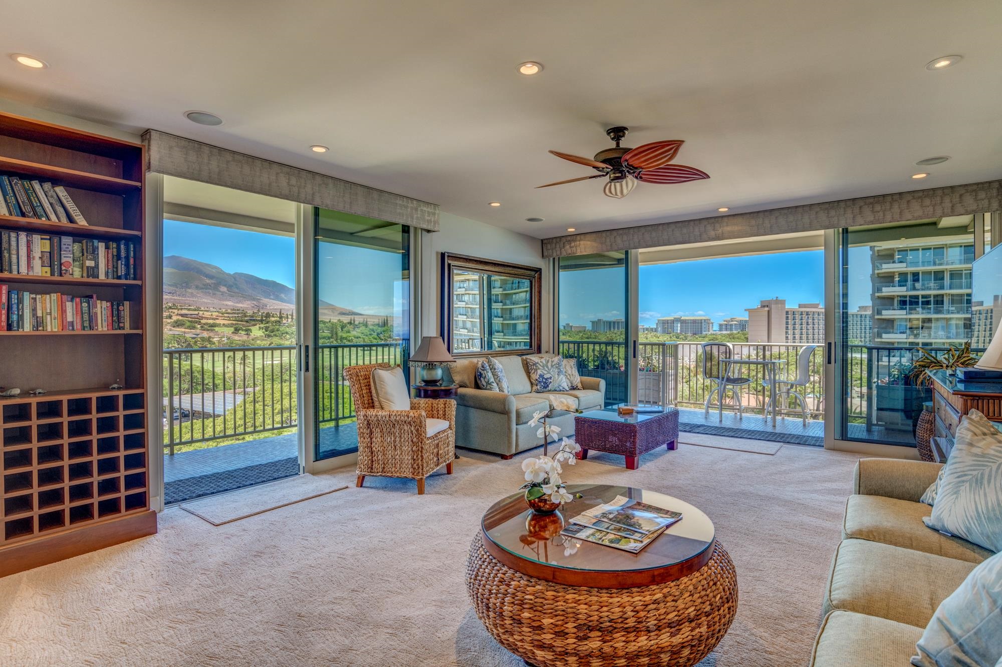 Whaler I condo # 821/823, Lahaina, Hawaii - photo 5 of 37