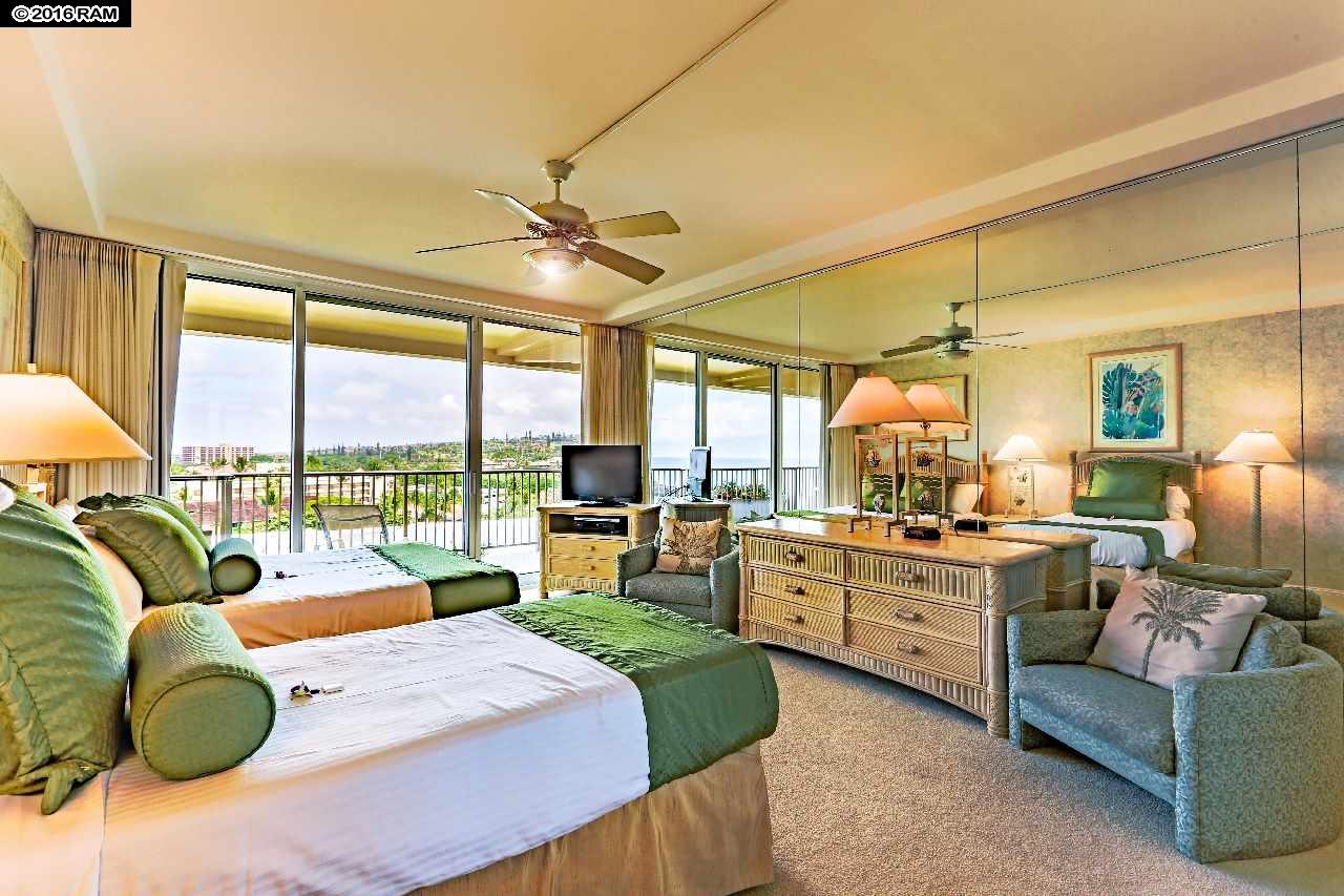 Whaler I condo # 902, Lahaina, Hawaii - photo 12 of 24